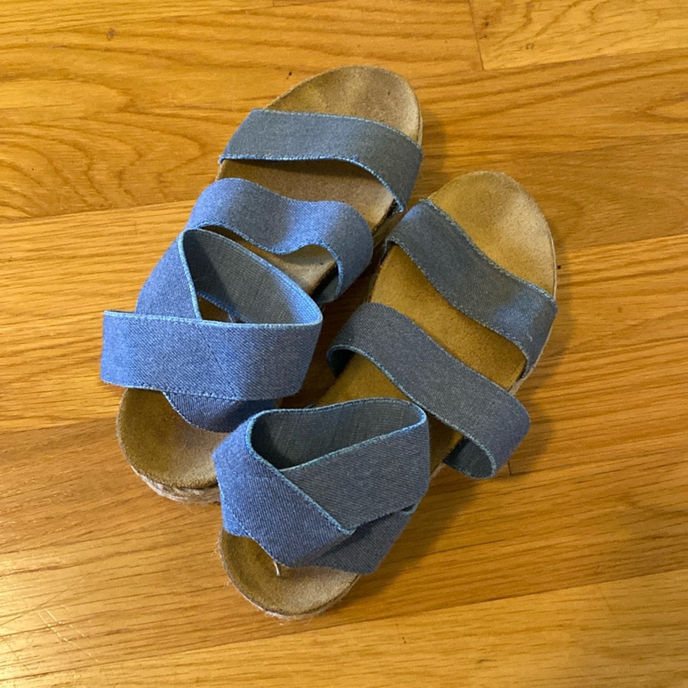 Steve Madden platform sandals
